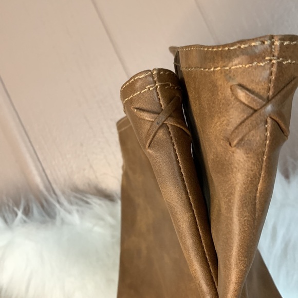 By Dolce Mojo Moxy Boots sz 9 - Picture 8 of 12